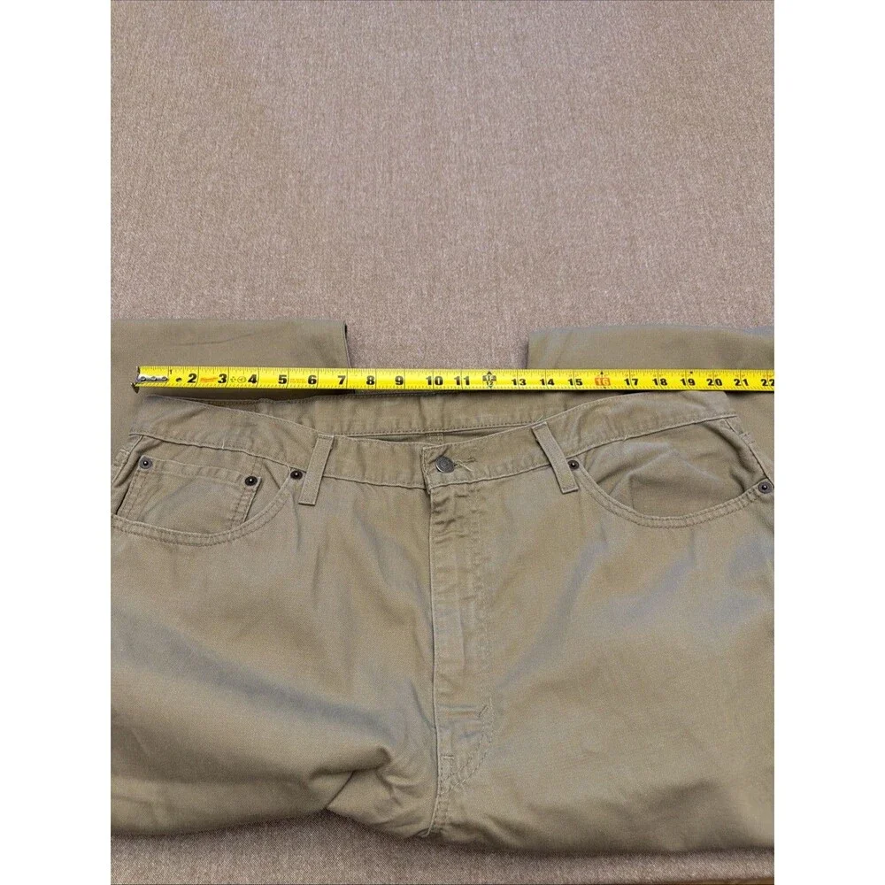 Levi’s 559 Relaxed Straight Mens Khaki Denim Pants Sz 40x32 100% Cotton